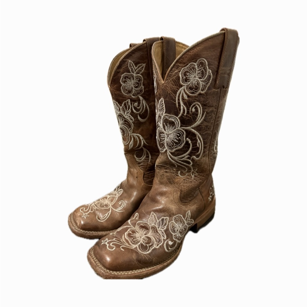 Shyanne Tan Leather Cowboy Boots